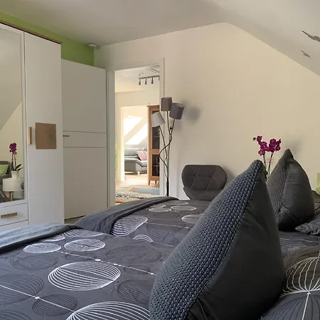 Am Goldberg Mit Ueberdachter Loggia شقة *