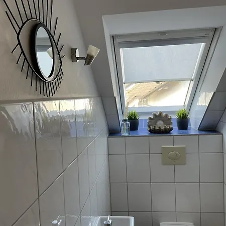 Am Goldberg Mit Ueberdachter Loggia شقة