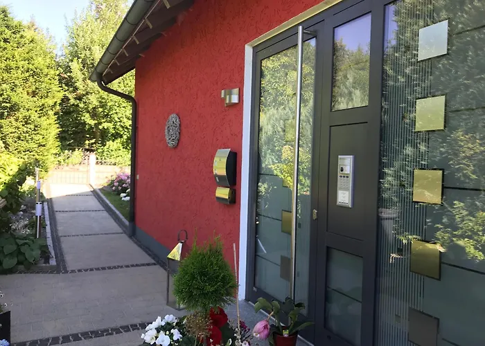 Am Goldberg Mit Ueberdachter Loggia 아파트