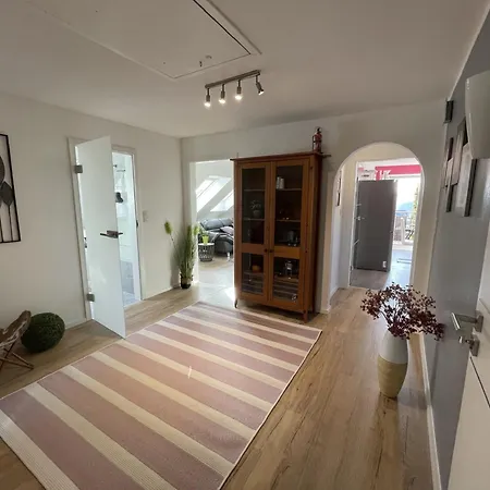 Apartment Am Goldberg Mit Ueberdachter Loggia