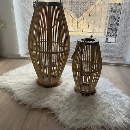 Am Goldberg Mit Ueberdachter Loggia 아파트